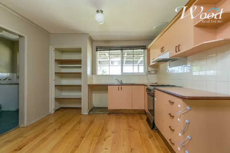 Sixth view of Homely house listing, 325 Haines Court, Lavington NSW 2641
