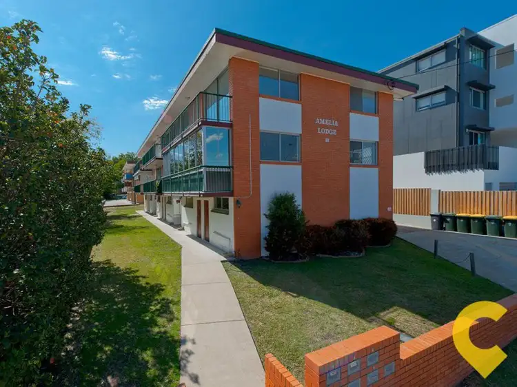 1/16 Amelia Street, Coorparoo QLD 4151