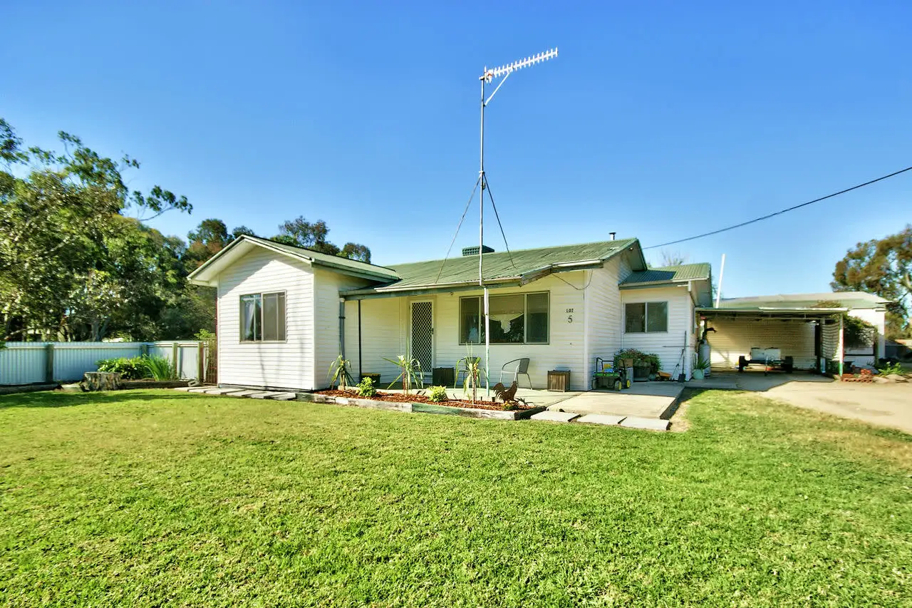 Main view of Homely rural property listing, 157 Augustus St, Deniliquin NSW 2710