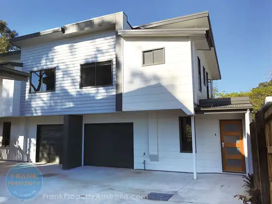 3/1210 Logan Road