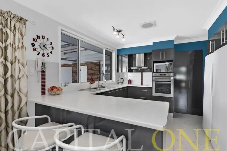 42 Christopher Crescent, Lake Haven NSW 2263