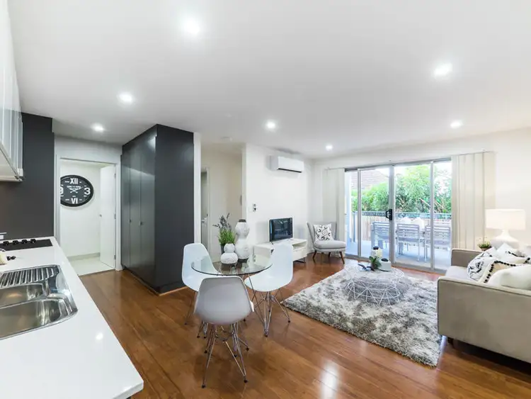Fourth view of Homely house listing, 3/10 Troubridge St, Mount Gravatt East QLD 4122