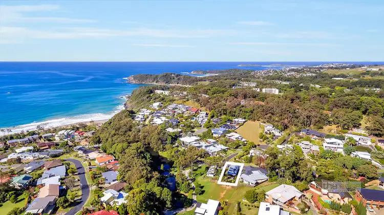 7b Breakers Way, Korora NSW 2450