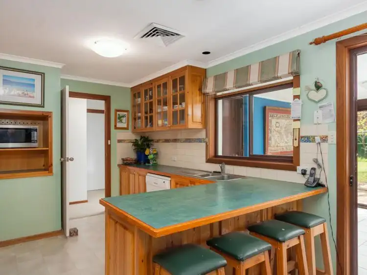 Fourth view of Homely house listing, 2/20 St Pauls Place, Gobbagombalin NSW 2650