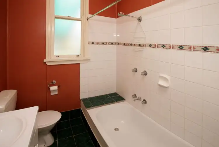 Sixth view of Homely house listing, 40 Castlereagh Avenue, Mount Austin NSW 2650