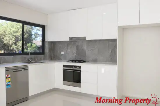 Main view of Homely unit listing, 4/2 Burbang Crescent, Rydalmere NSW 2116