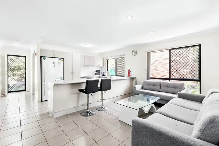 Fourth view of Homely house listing, 3 Krystelle Close, Oxley QLD 4075