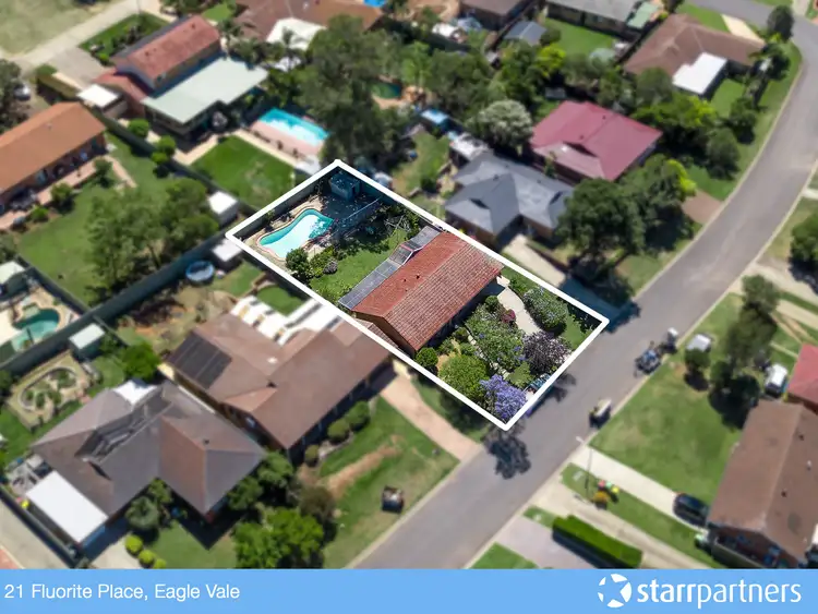 21 Fluorite Pl, Eagle Vale NSW 2558