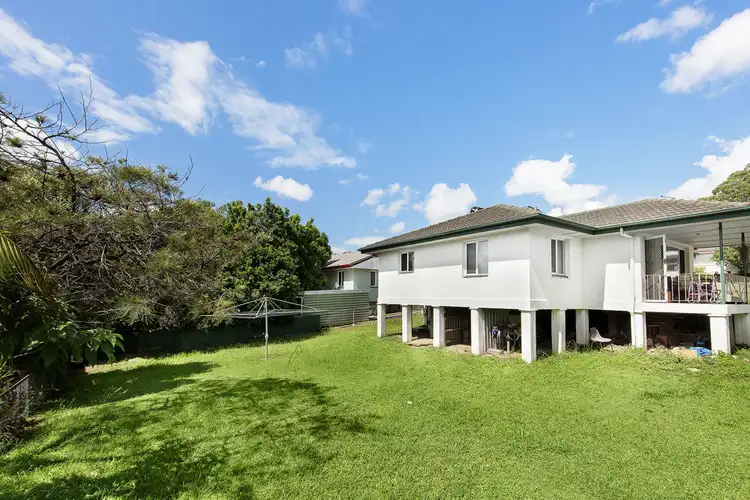 Second view of Homely house listing, 5 Tegula Street, Mansfield QLD 4122
