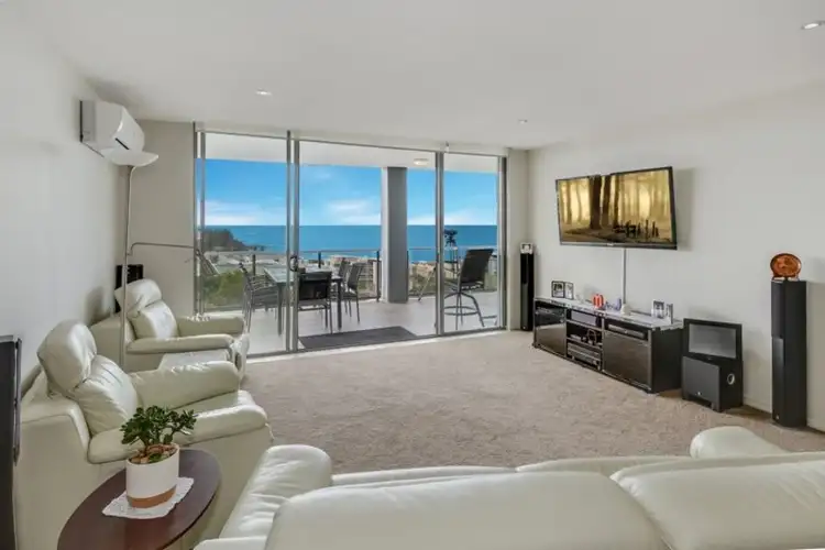 26/11 Canberra Terrace, Kings Beach QLD 4551