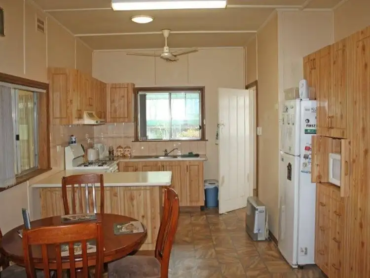 Sixth view of Homely house listing, 7 Gloucester  St, Junee NSW 2663