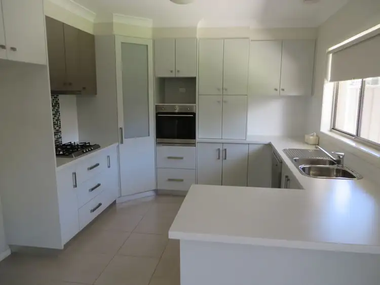 Second view of Homely house listing, 5/4-6 Gossett Street, Wagga Wagga NSW 2650