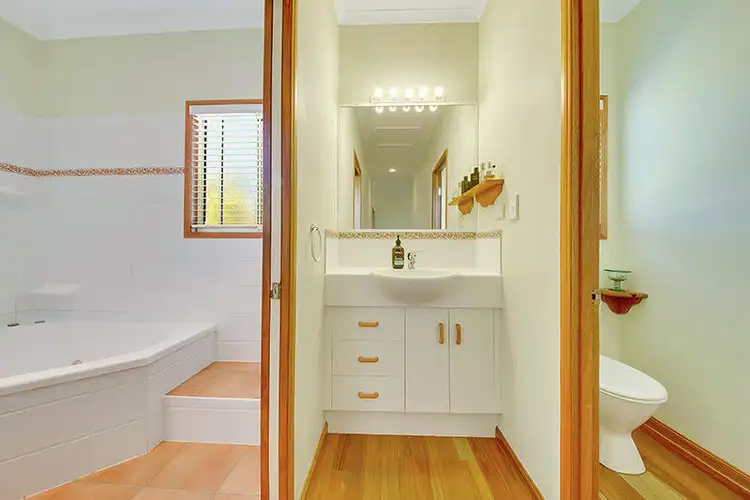 Sixth view of Homely house listing, 11 Berrigan Court, Kin Kora QLD 4680