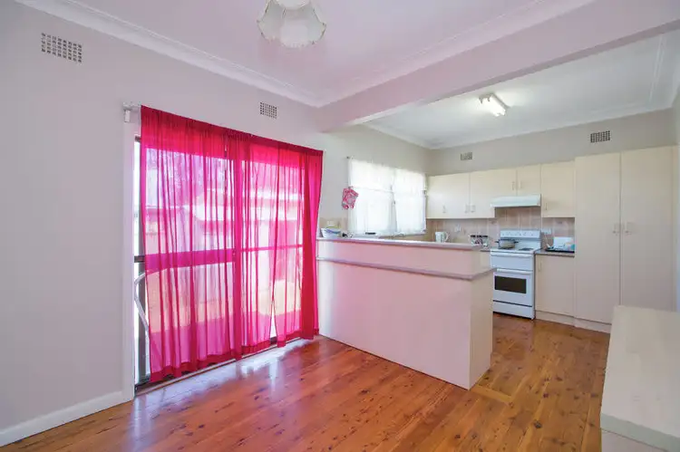 Fifth view of Homely house listing, 1 Donald Street, Tamworth NSW 2340