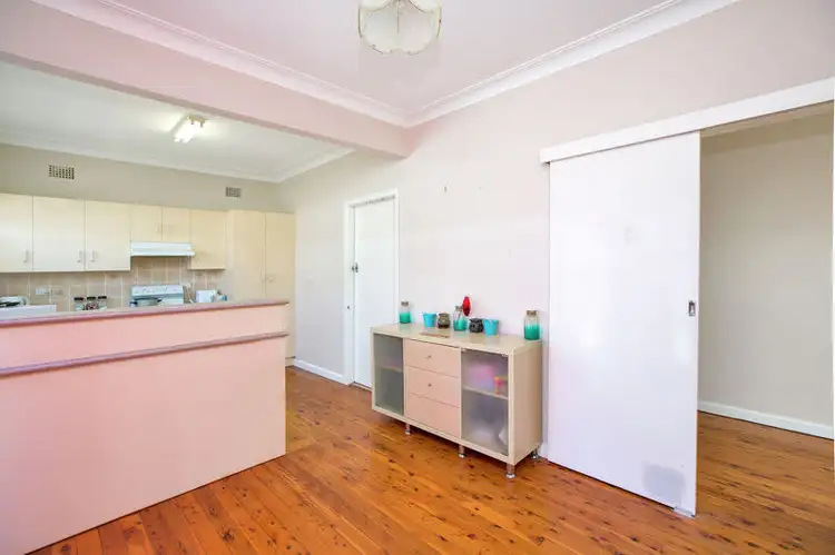 Sixth view of Homely house listing, 1 Donald Street, Tamworth NSW 2340
