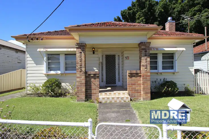 38 Scholey Street, Mayfield NSW 2304