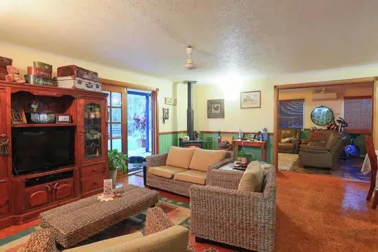 Second view of Homely house listing, 22 Carnegie Court, Oakenden QLD 4741