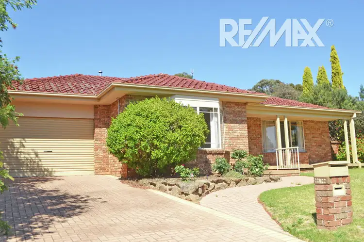 18 John Potts Drive, Junee NSW 2663