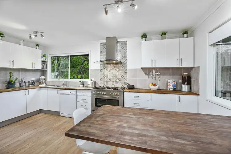 16 Campese Terrace, Nambour QLD 4560