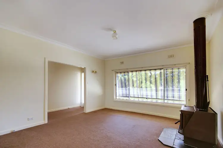 Second view of Homely house listing, 320 Fitzroy St, Deniliquin NSW 2710