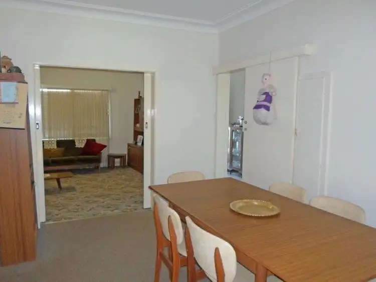 Fifth view of Homely house listing, 8 Florence St, Junee NSW 2663