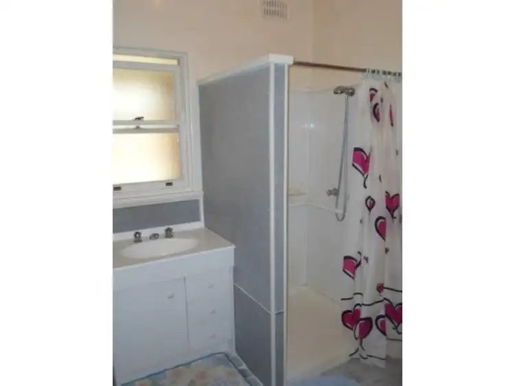 Seventh view of Homely house listing, 8 Florence  St, Junee NSW 2663