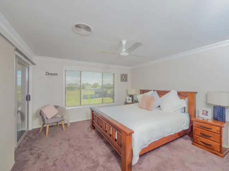 Fifth view of Homely house listing, 8 Welbourn Place, Armidale NSW 2350