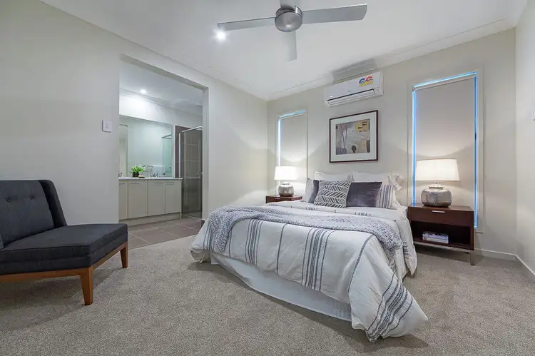 12 Crusade Street, Newport QLD 4020
