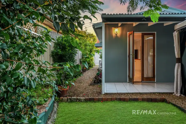 22 Frank Street, Scarborough QLD 4020