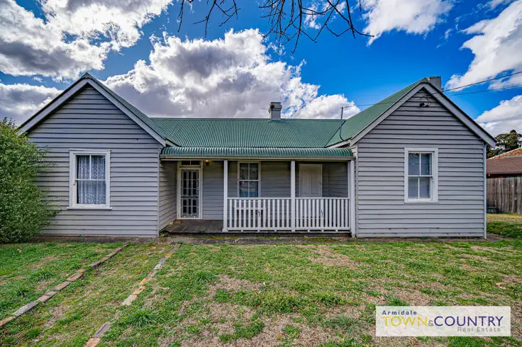145 Brown Street, Armidale NSW 2350