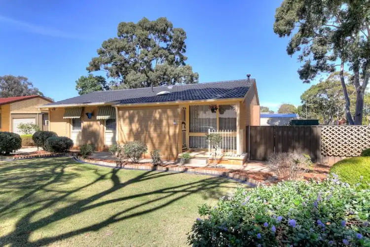 23 Penong Crescent, Salisbury North SA 5108