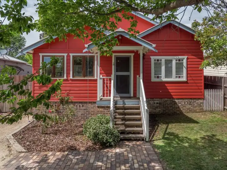 192 Mann Street, Armidale NSW 2350