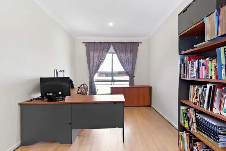 Fifth view of Homely house listing, 10 Barrington Circuit, Waterford QLD 4133