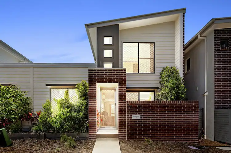 4 Tomaree Lane, Fitzgibbon QLD 4018