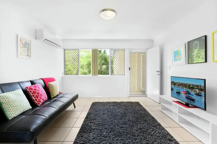 Main view of Homely unit listing, 2/85 Main Avenue, Wilston QLD 4051