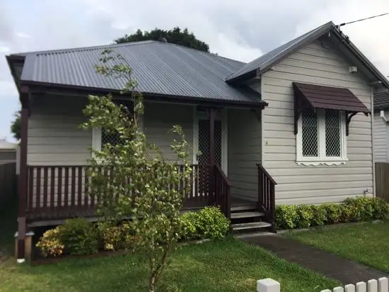 6 Dundas Street
