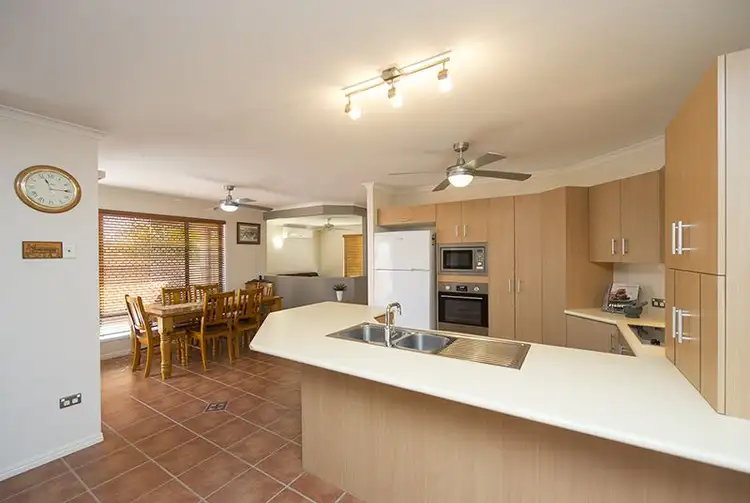 Fourth view of Homely house listing, 2 Hewett Court, Clinton QLD 4680