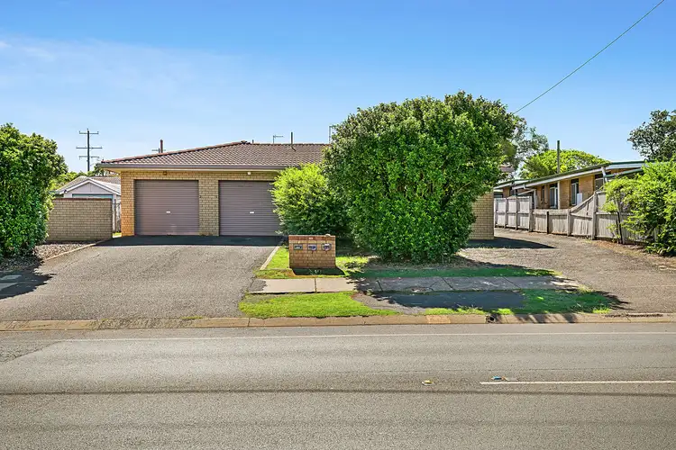 381 West Street, Harristown QLD 4350