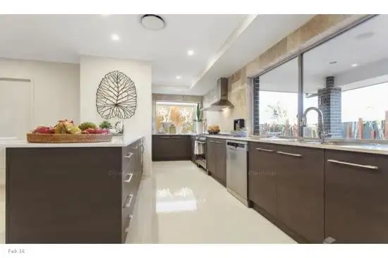 11 Swan Road, Pimpama QLD 4209