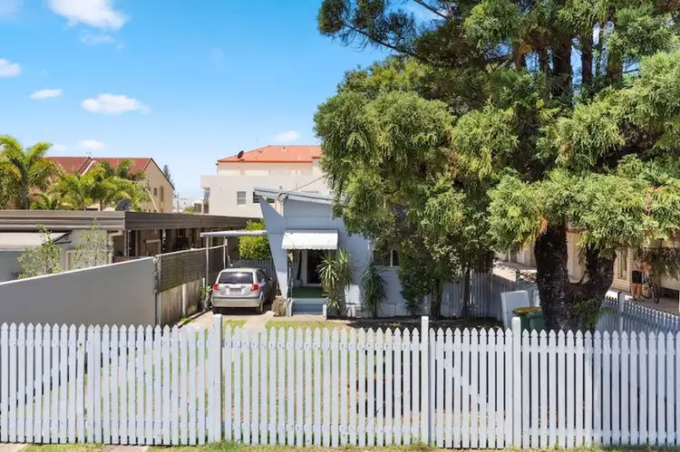 2265 Gold Coast Highway, Mermaid Beach QLD 4218