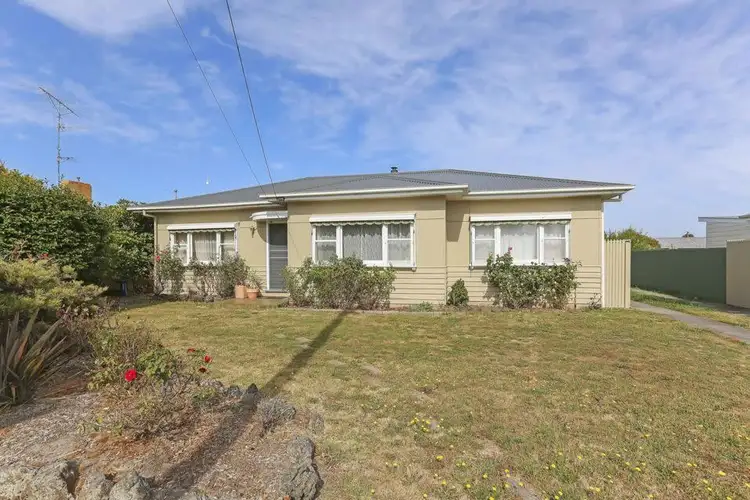 7 White Avenue, Colac VIC 3250
