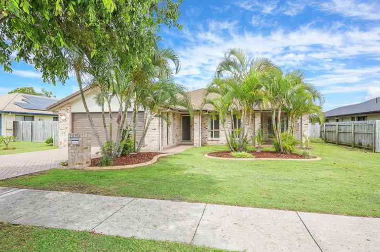32 Reeders Street, Sandstone Point QLD 4511
