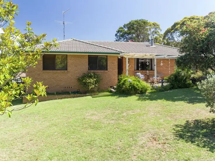 Main view of Homely house listing, 14 Yallambee Avenue, Armidale NSW 2350