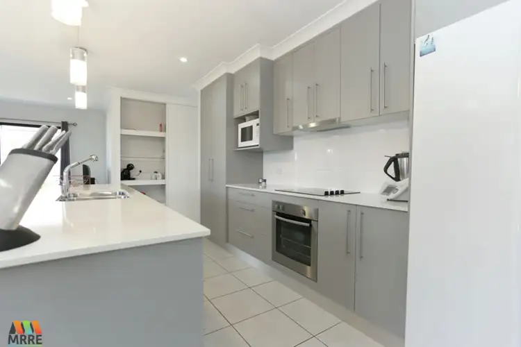 Fifth view of Homely house listing, 17 Kingslea Court, Ooralea QLD 4740