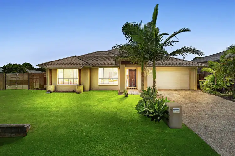 2 Torello Crescent, Victoria Point QLD 4165