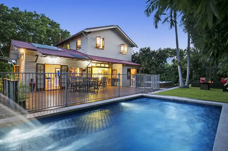 12 Tennis Avenue, Ashgrove QLD 4060