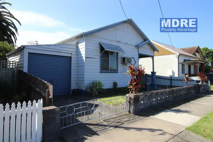 4 Corona Street, Mayfield NSW 2304