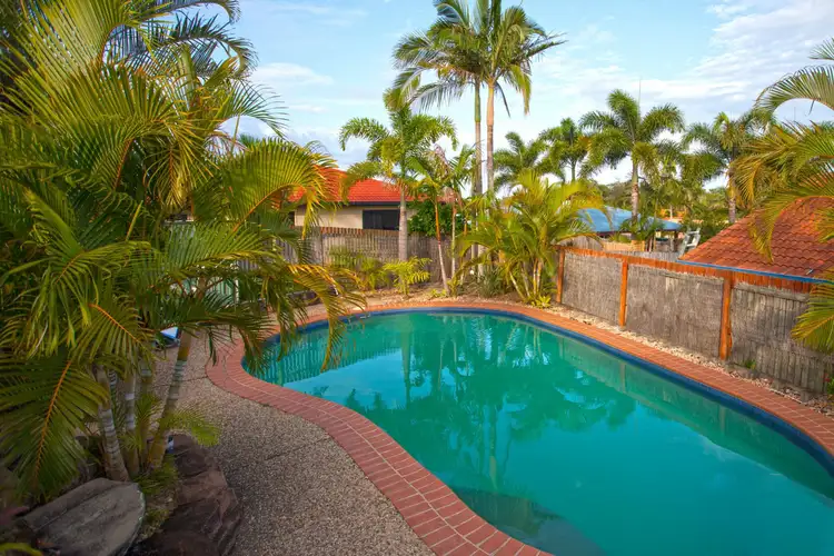 8 Ryan Court, Rural View QLD 4740