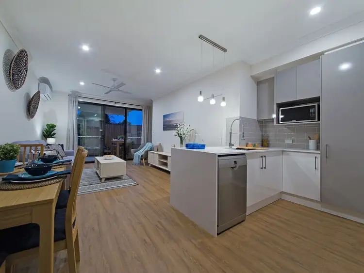 Third view of Homely townhouse listing, 4 & 6 84 Andrew St, Wynnum QLD 4178
