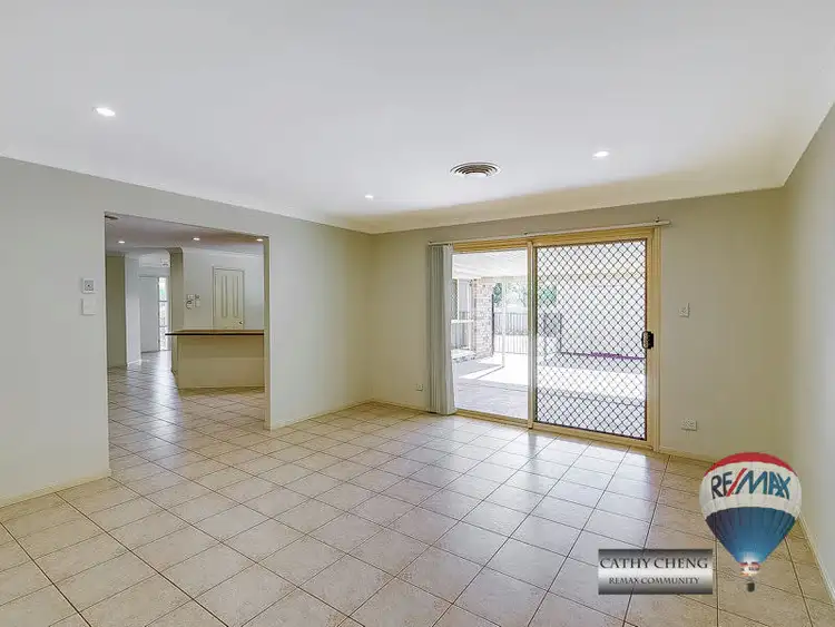 Sixth view of Homely house listing, 25 Pheasant Court, Heritage Park QLD 4118